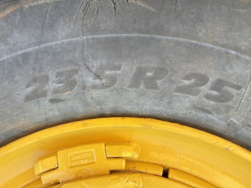 WA380-8-15456