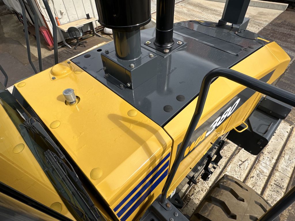WA380-7-10886