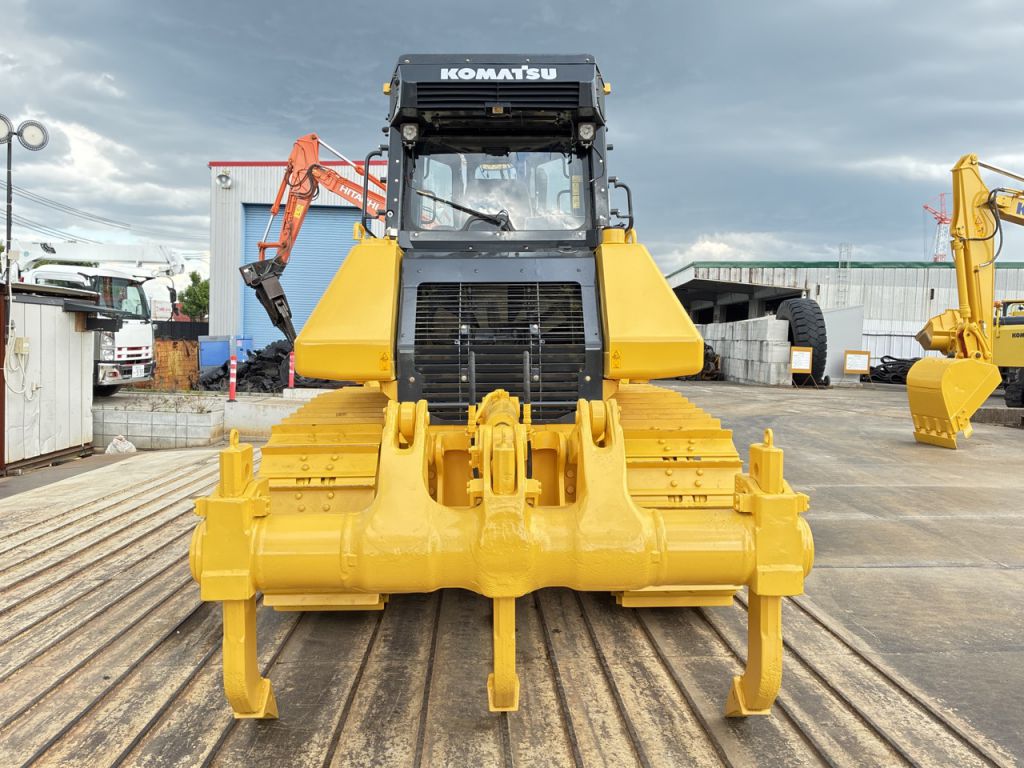 D61EX-23-32031