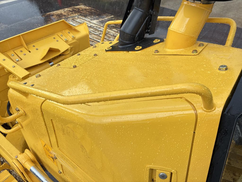 D61EX-23-32031