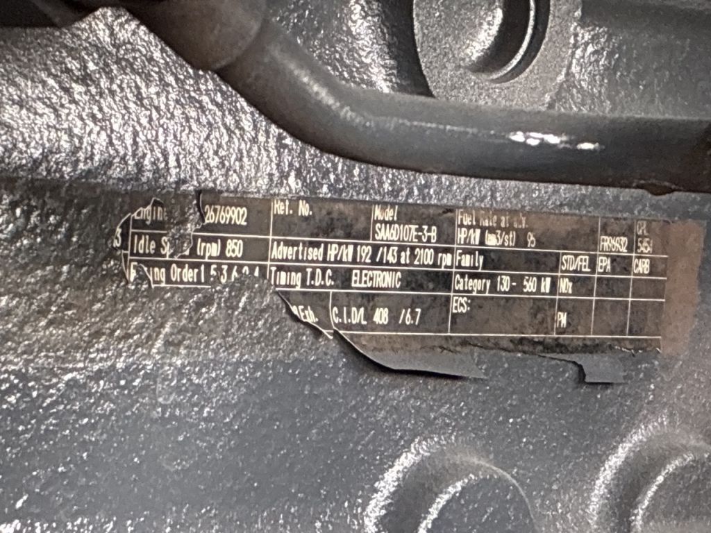 WA380-8-16629