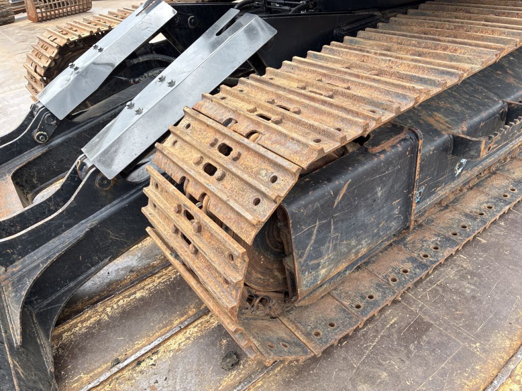SH135X-7-3208