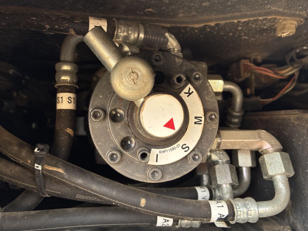 SH135X-7-3208