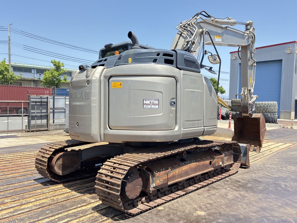 SK135SR-5-YY08-042300