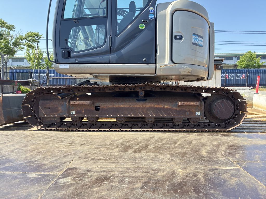 SK135SR-5-YY08-042300