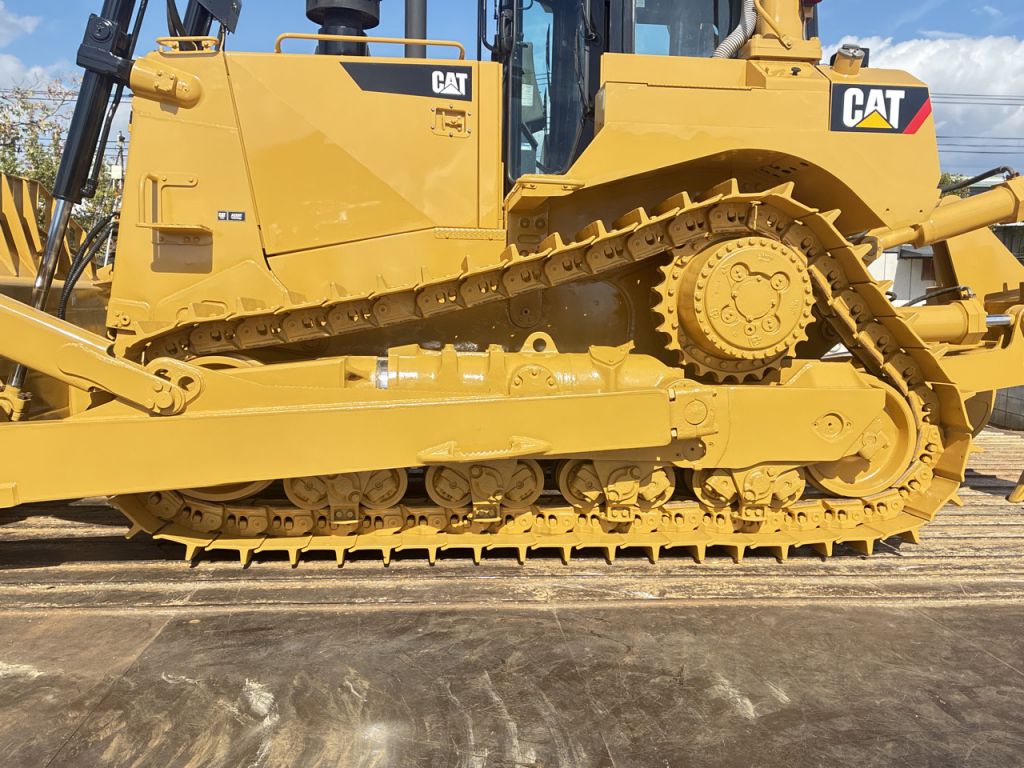 D8T-J8B01891 