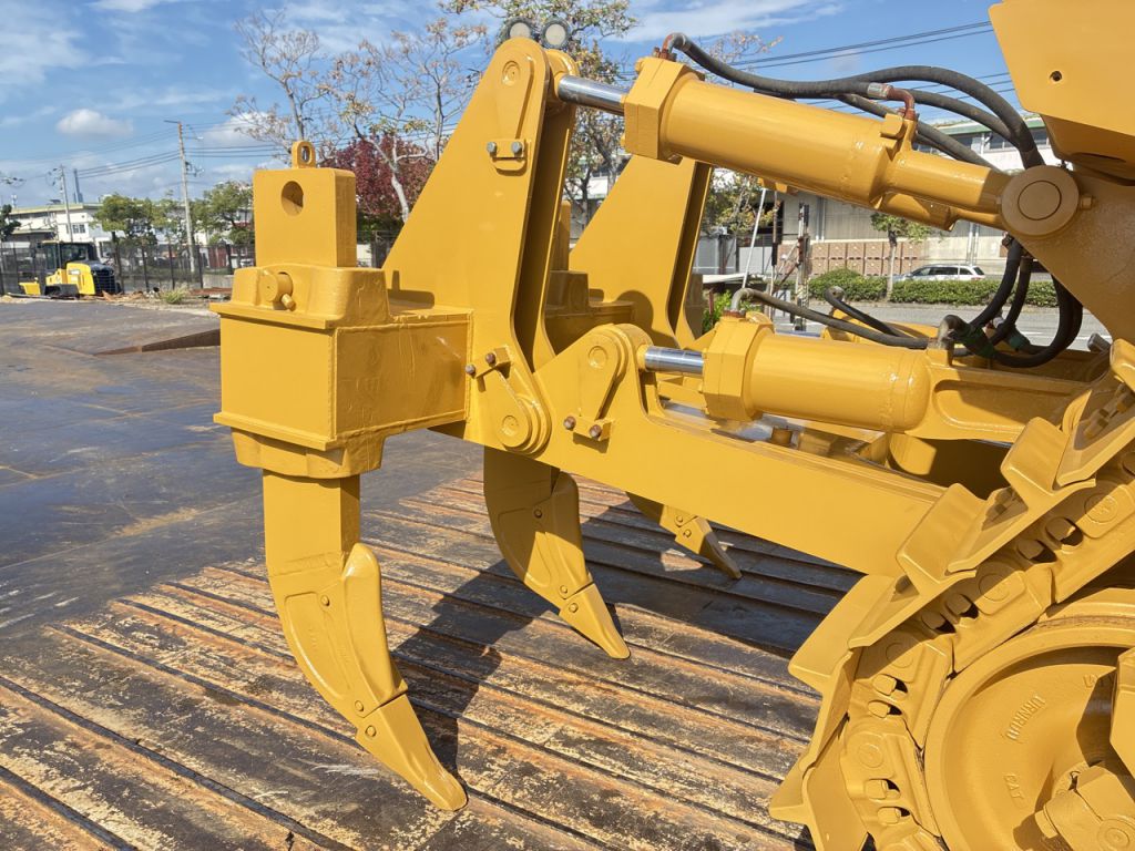 D8T-J8B01891 
